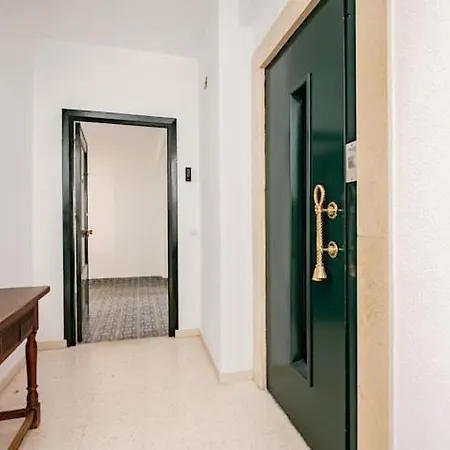 Apartment Boutique Abades I *