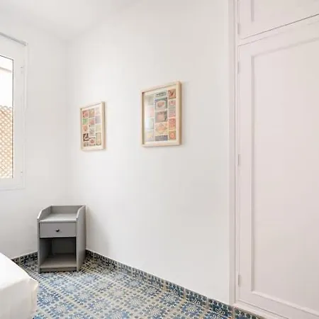 Boutique Abades I *